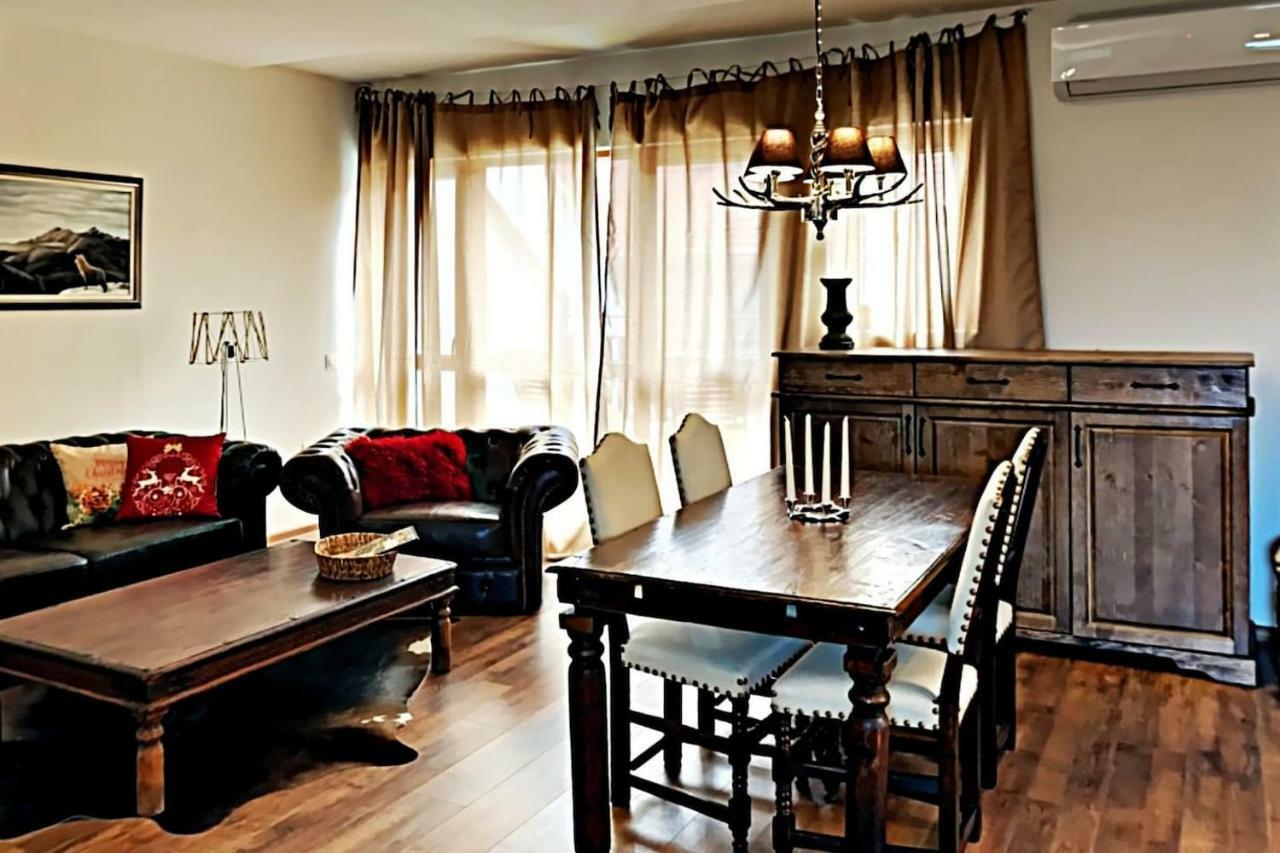 Charming Apartment In The Heart Of 반스코 외부 사진