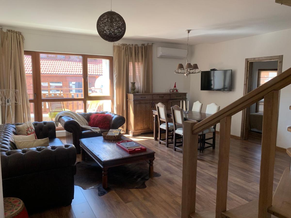 Charming Apartment In The Heart Of 반스코 외부 사진